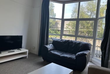 3 bed flat, Napier Terrace, Flat 1, Mutley, Plymouth, PL46ER - Image 10